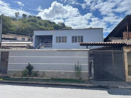 Casa, 4 quartos, 160 m² - Foto 1