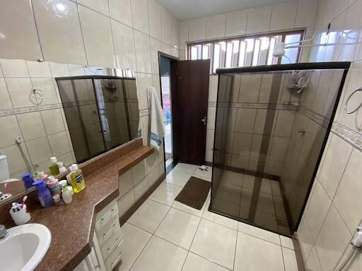 Casa, 4 quartos, 280 m² - Foto 2