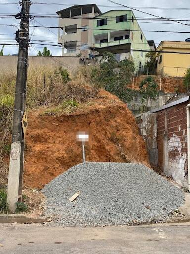 Terreno, 180 m² - Foto 2