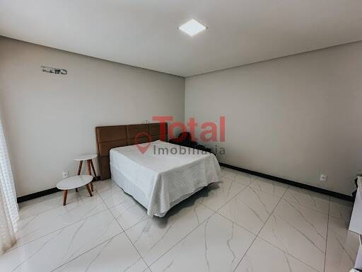 Casa, 3 quartos, 212 m² - Foto 4