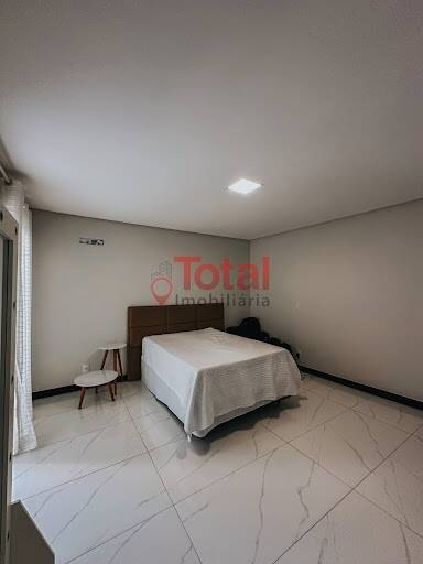 Casa, 3 quartos, 212 m² - Foto 3