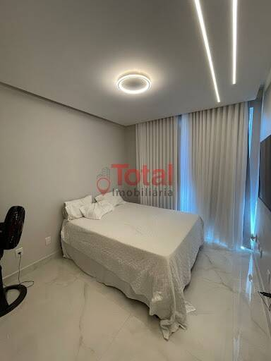 Cobertura, 3 quartos, 185 m² - Foto 2