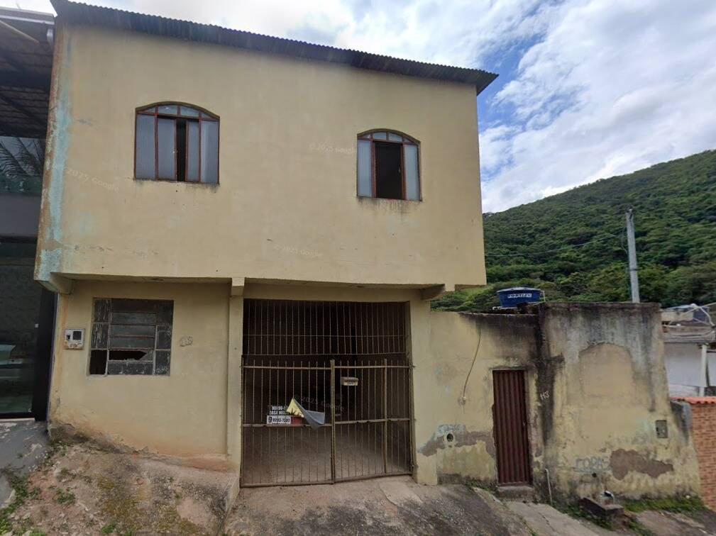 Casa, 4 quartos, 143 m² - Foto 1