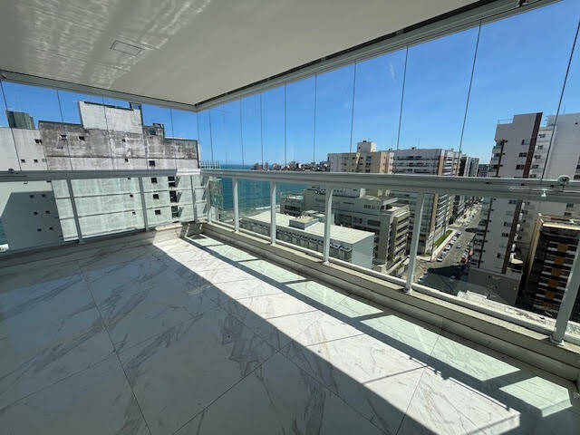 #715 - Apartamento para Venda em Guarapari - ES