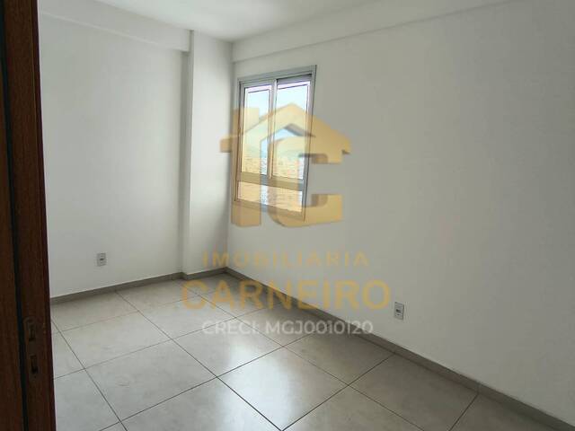 #786 - Apartamento para Venda em Vila Velha - ES - 3