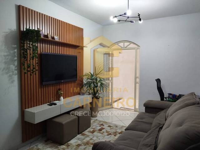 Casa para Venda em Coronel Fabriciano - 2