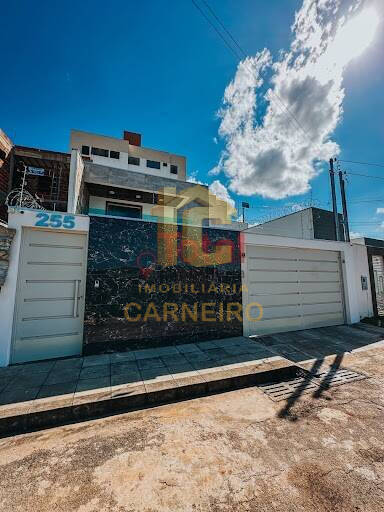 Casa, 3 quartos, 212 m² - Foto 1