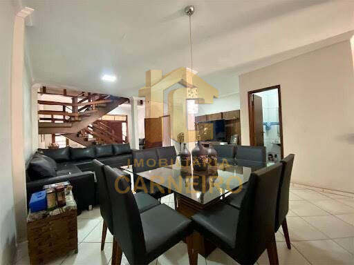 Casa, 3 quartos, 246 m² - Foto 9