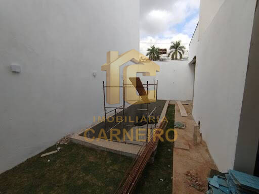 Casa, 3 quartos, 245 m² - Foto 4