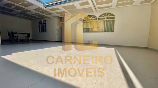 Casa, 3 quartos, 200 m² - Foto 2