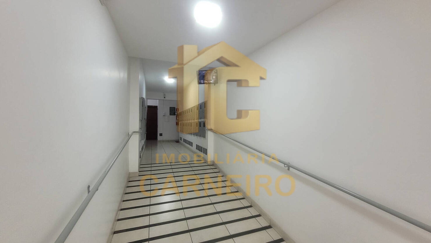 Apartamento, 3 quartos, 107 m² - Foto 2