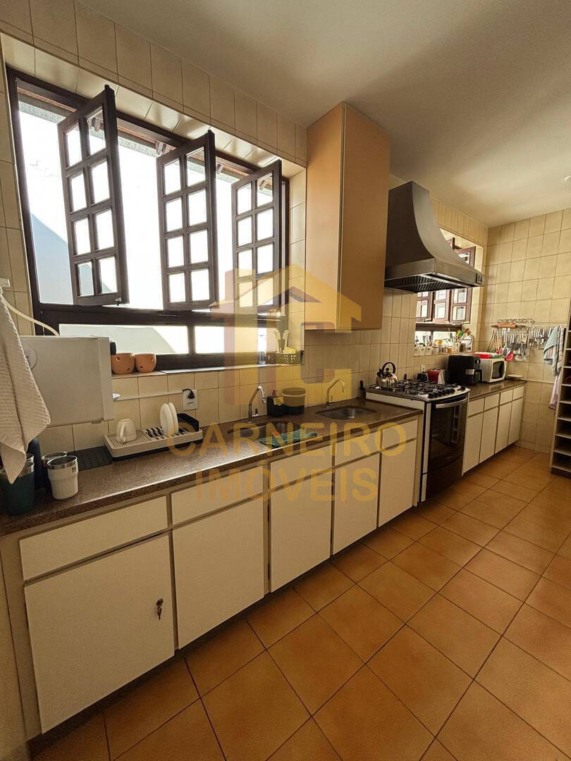 Casa, 4 quartos, 708 m² - Foto 10