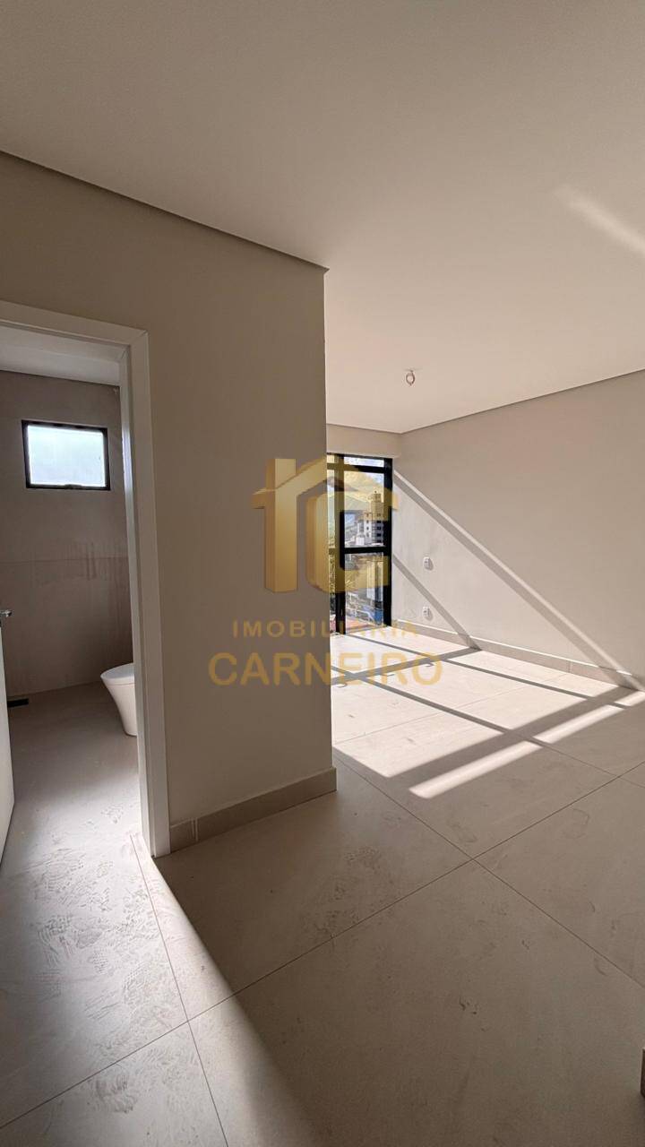 Cobertura, 3 quartos, 233 m² - Foto 14