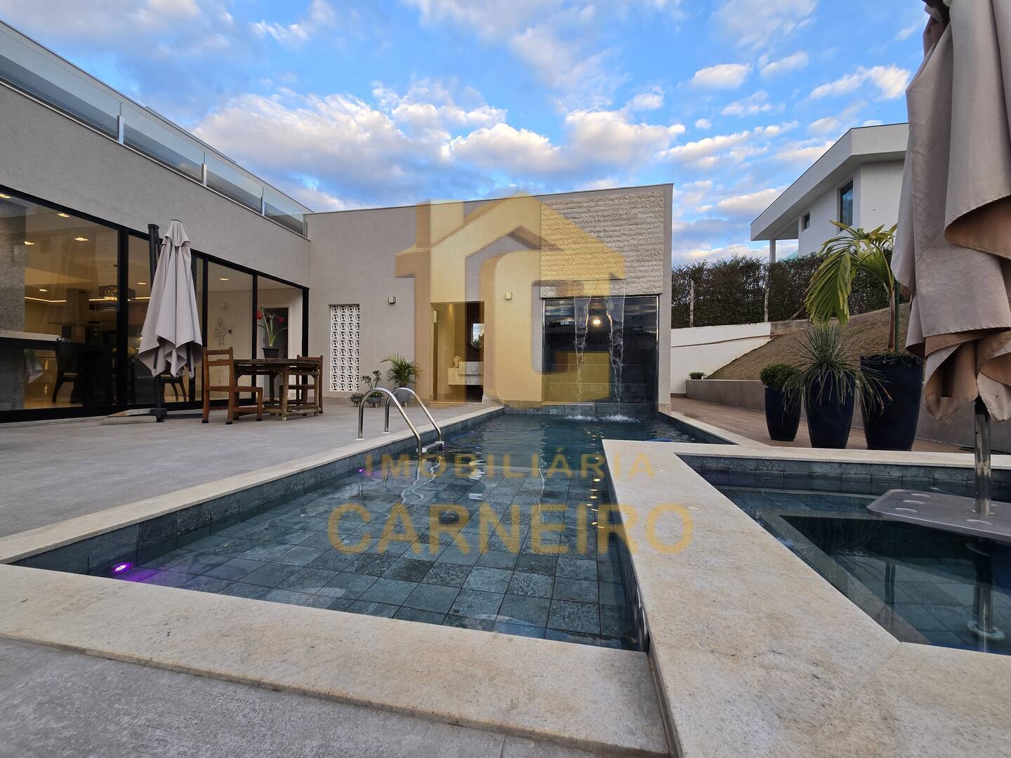 Casa, 5 quartos, 340 m² - Foto 51