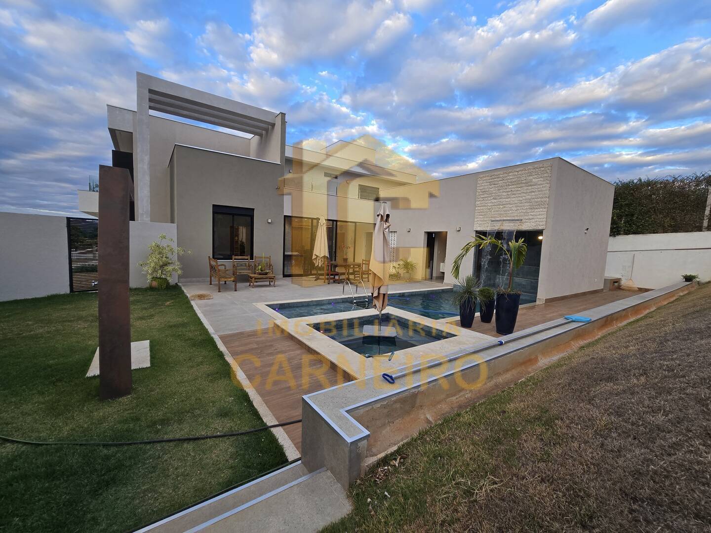 Casa, 5 quartos, 340 m² - Foto 60