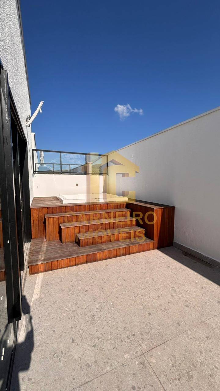 Cobertura, 3 quartos, 233 m² - Foto 3