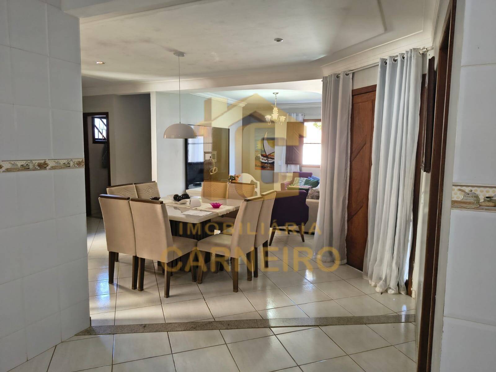 Casa, 4 quartos, 270 m² - Foto 9