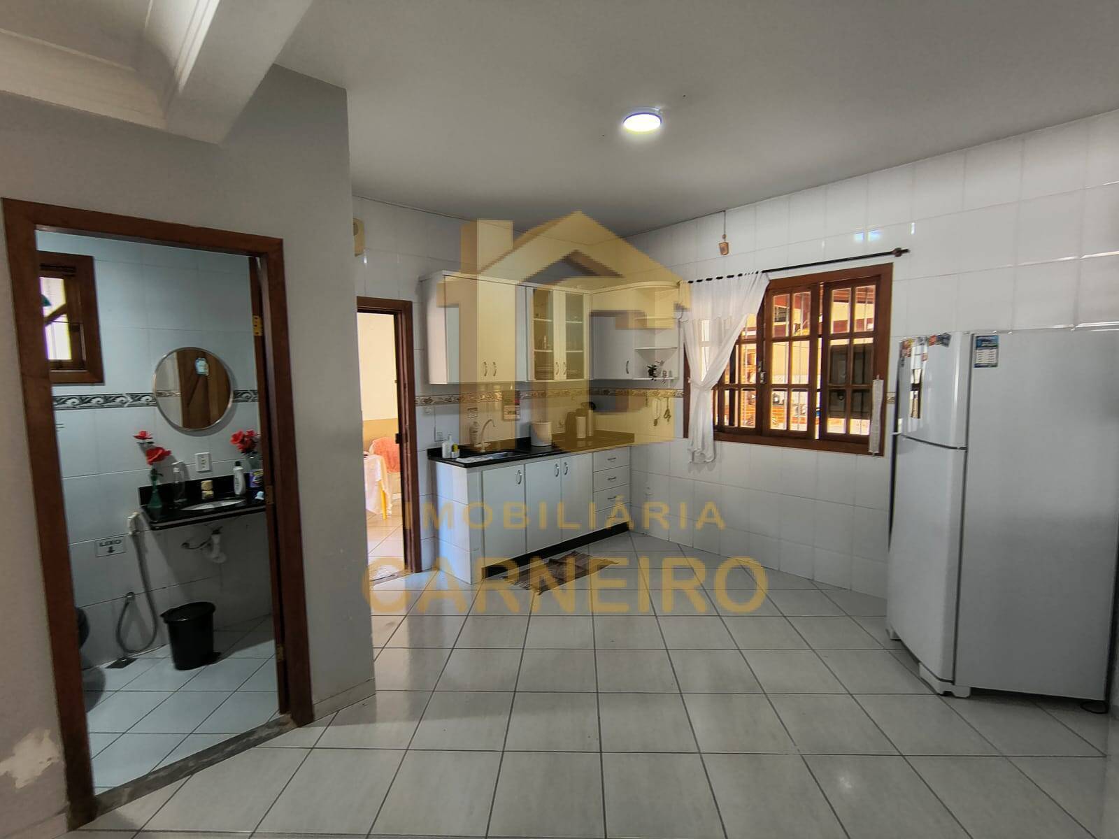 Casa, 4 quartos, 270 m² - Foto 10