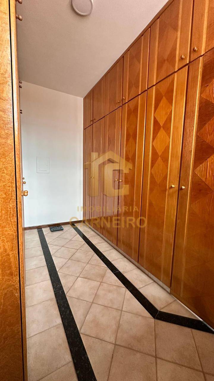 Casa, 6 quartos, 370 m² - Foto 17