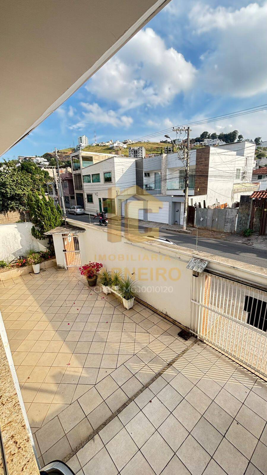 Casa, 4 quartos, 275 m² - Foto 3