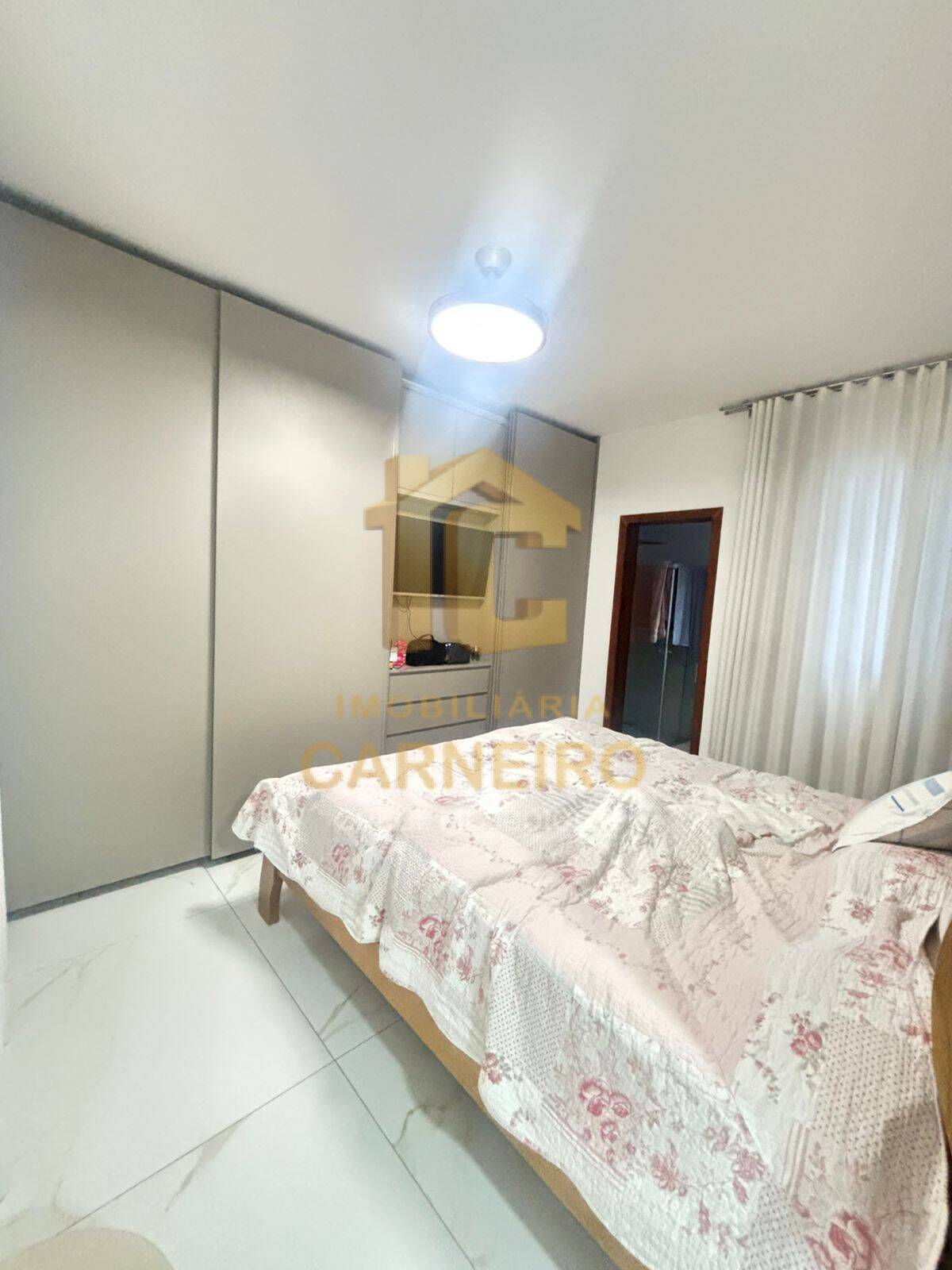 Casa, 3 quartos, 250 m² - Foto 14