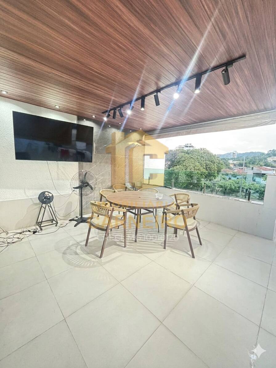 Casa, 3 quartos, 250 m² - Foto 1