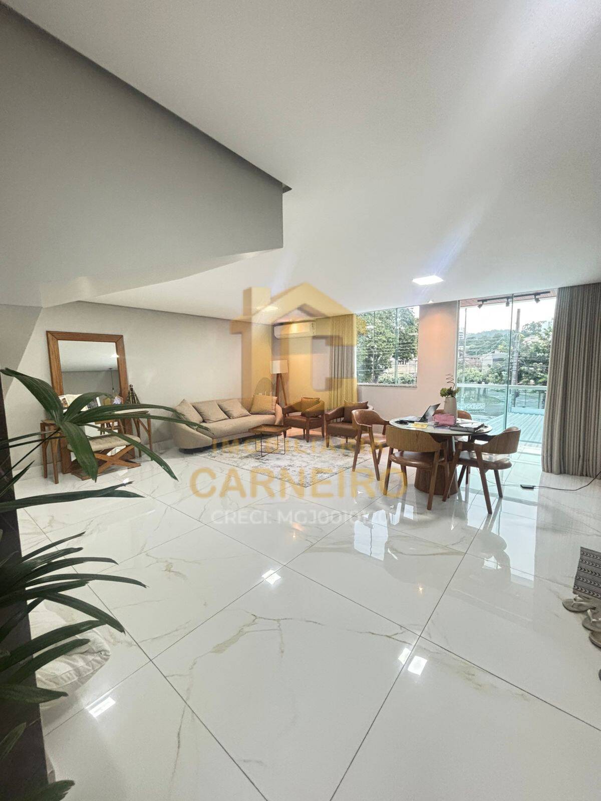 Casa, 3 quartos, 250 m² - Foto 9